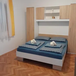 ellenőrizze a rendelkezésre állást